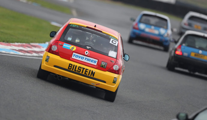 2002 Renault sport Clio 172 Race car 3